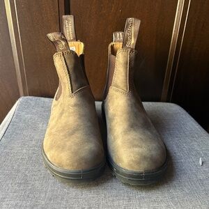 Blundstone Chelsea Boots